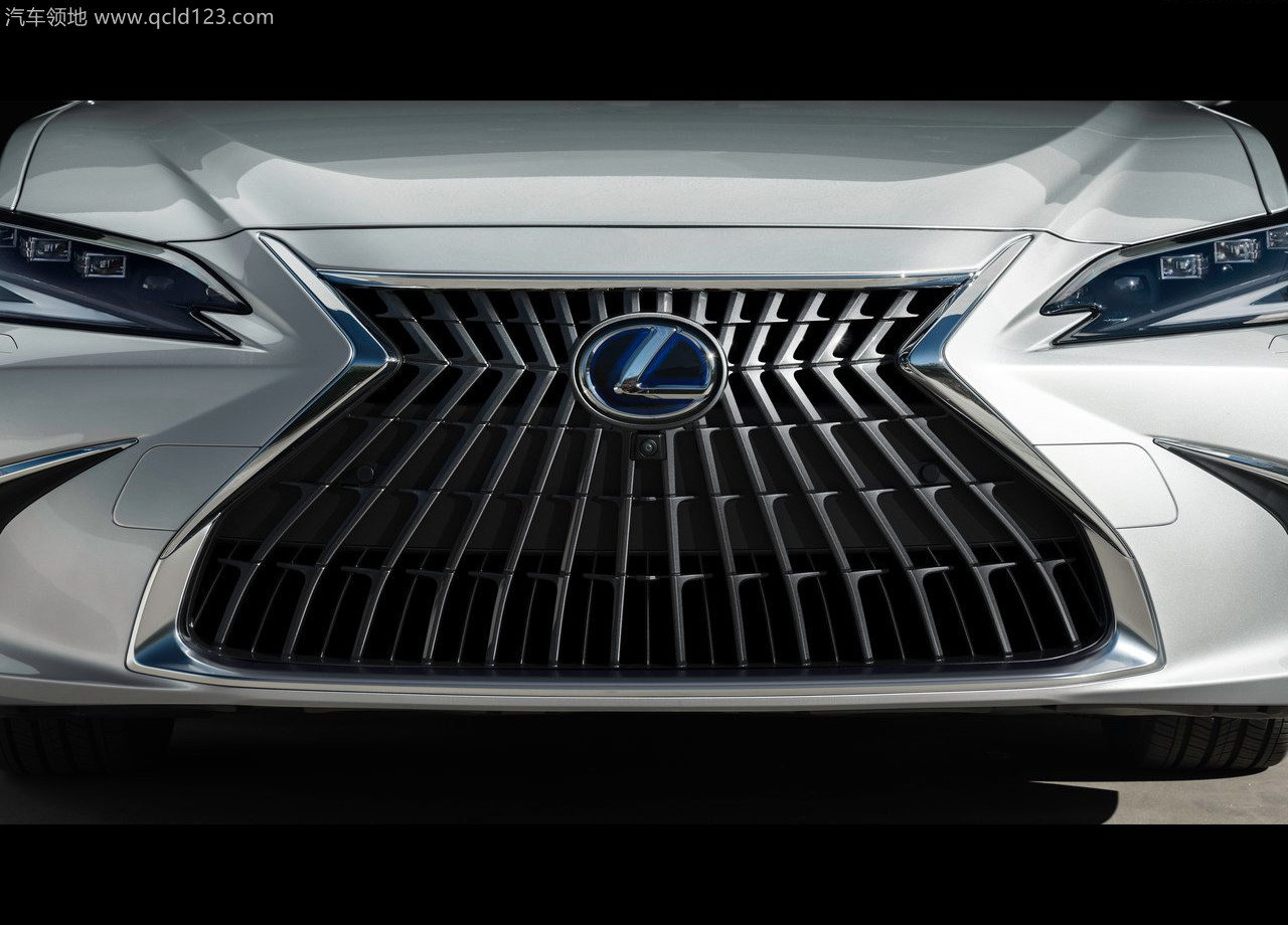 a3ae6c48596b07919f75f36066f8b2ce_Lexus-ES-2022-1280-51_副本_副本