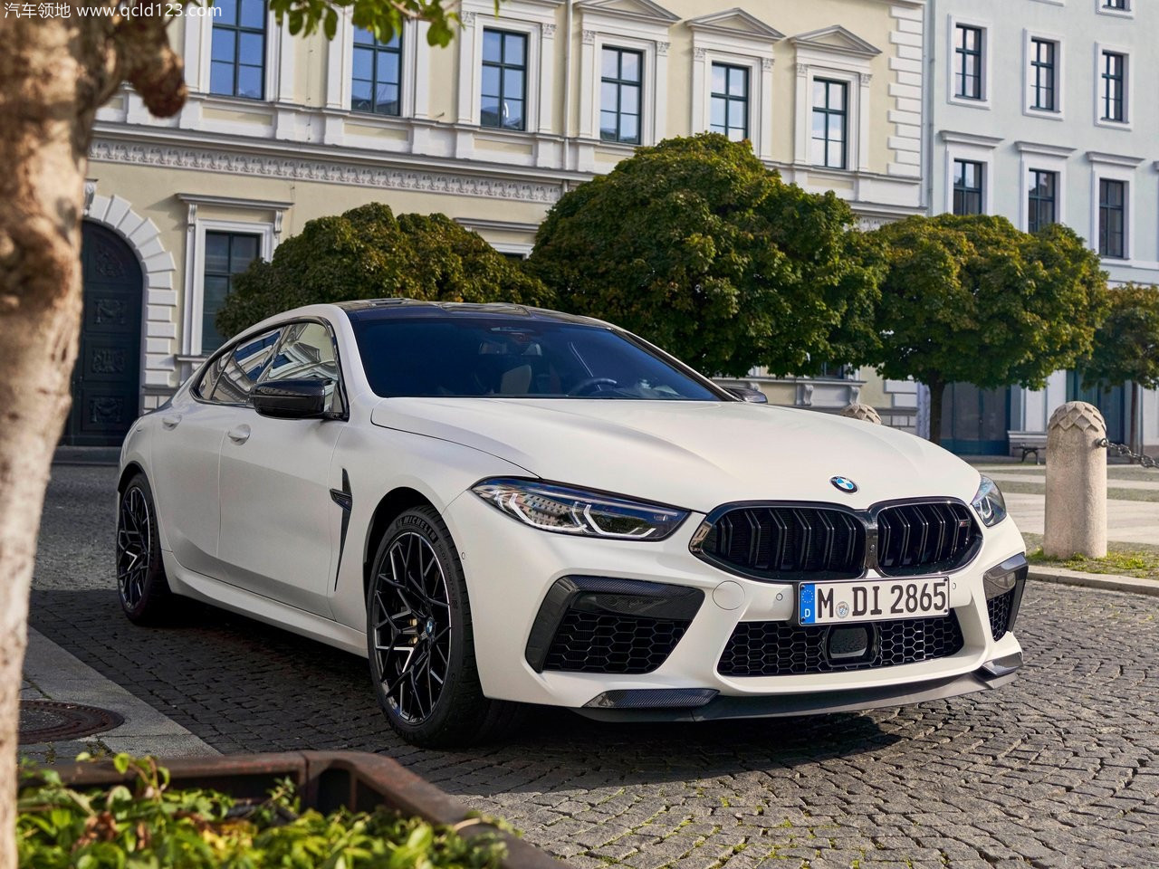 BMW-M8_Competition_Gran_Coupe-2023-1280-01_副本_副本