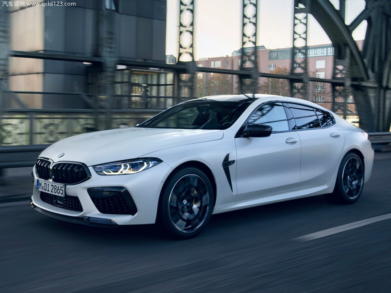 BMW-M8_Competition_Gran_Coupe-2023-1280-04_副本_副本