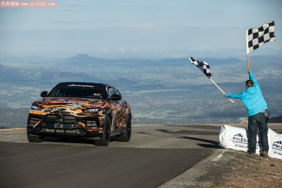 lamborghini-urus-pikes-peak-hill-climb-111-1660082688_副本