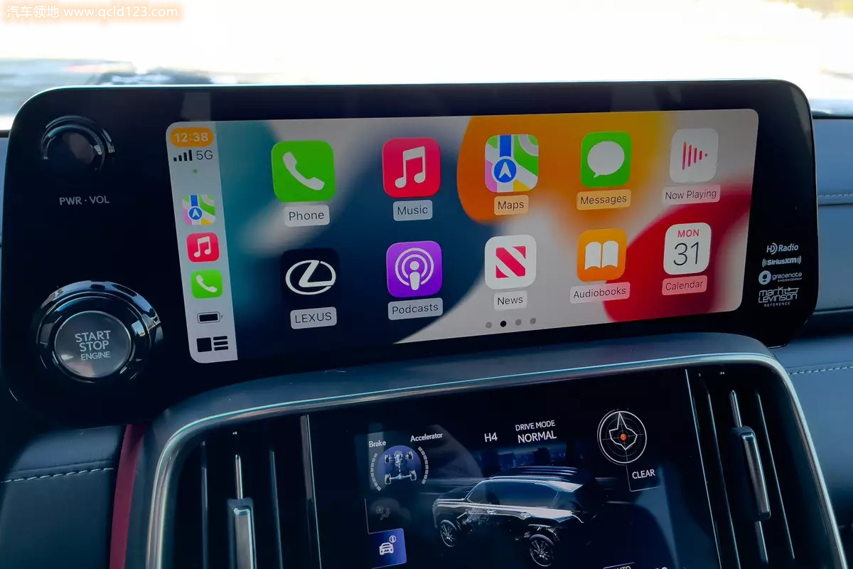 lexus-lx600-2022-23-interior-apple-carplay-infotainment-system-suv-scaled