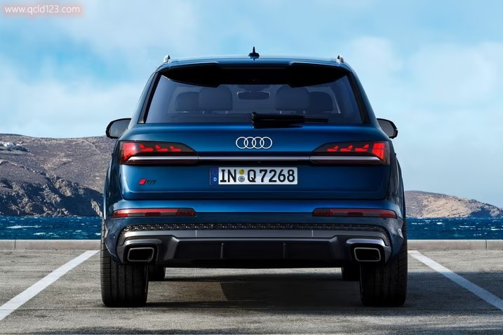 2025_Audi_Q7_5_717_副本