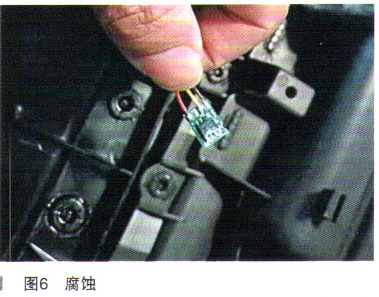 奔驰GLE350右前门氛围灯不亮检修