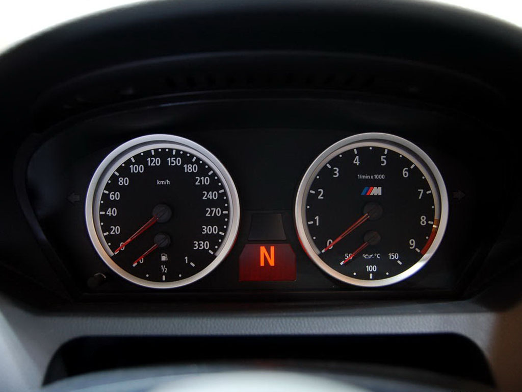 2007 款宝马650i 发动机偶尔无法起动