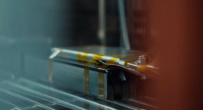 汽车领地：芬兰科技初创公司的固态电池可在七分钟内完全充电,狼真来了么？