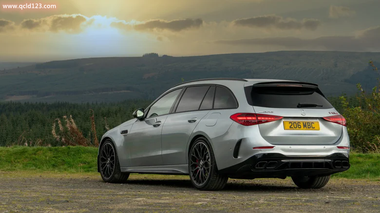 2025 梅赛德斯-AMG C 63 S E Performance
