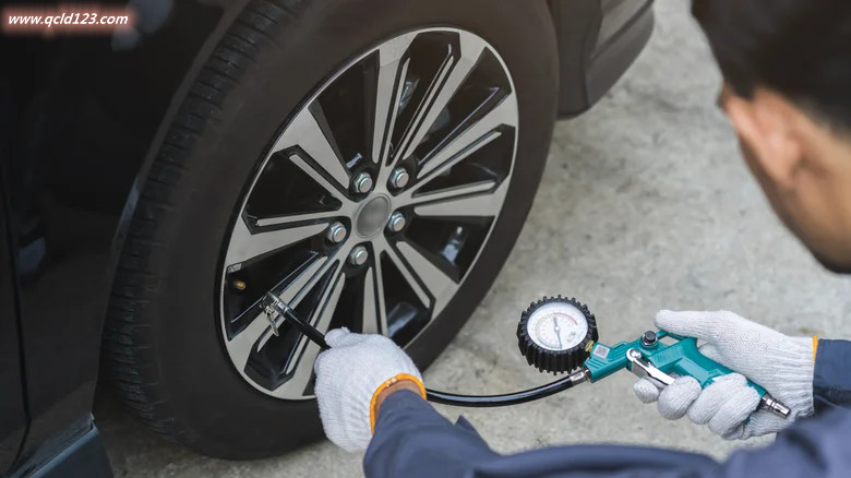 胎侧上印有的PSI是最大值