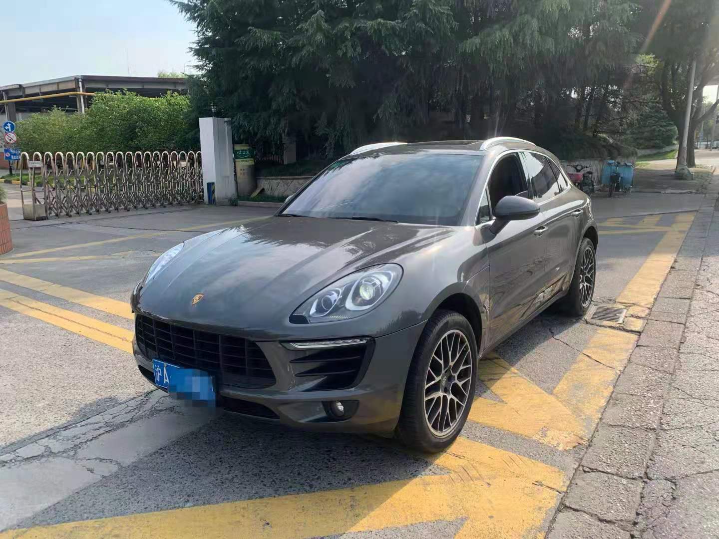 2017款保时捷 Macan 2.0T（已售）