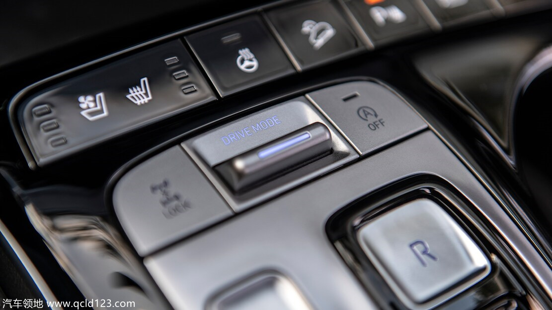 2022-Hyundai-Tucson-33_副本.jpg